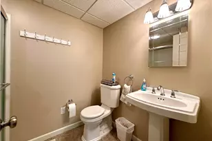 254 W Parkside Dr, Neshannock Township, PA 16105 - Photo 41