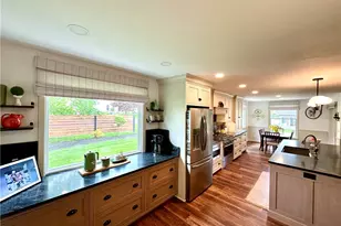 254 W Parkside Dr, Neshannock Township, PA 16105 - Photo 17
