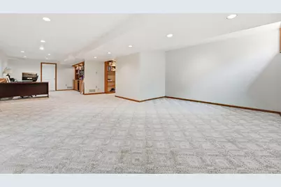 7045 Bennington Woods Drive, Pittsburgh, PA 15237 - Photo 31