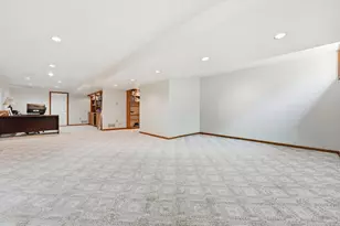 7045 Bennington Woods Dr, Pittsburgh, PA 15237 - Photo 31