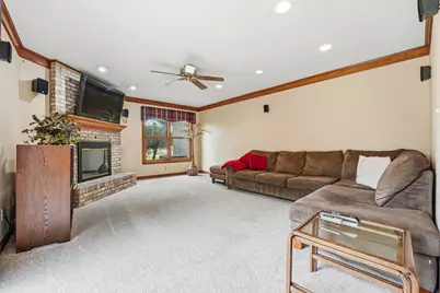 7045 Bennington Woods Drive, Pittsburgh, PA 15237 - Photo 15