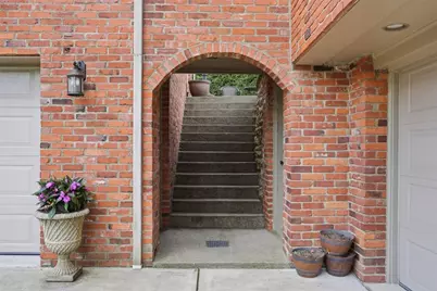 872 Old Hickory, Pittsburgh, PA 15243 - Photo 3