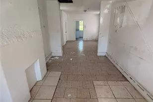 103 Romeyn St, Pittsburgh, PA 15210 - Photo 3