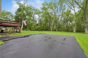 3305 Stag Dr, Hampton, PA 15044 - Photo 27