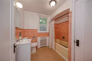2353 Hollywood Dr, Blackridge, PA 15235 - Photo 25