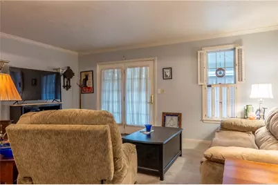 112 Georgetowne Vlg, White Township, PA 15701 - Photo 11