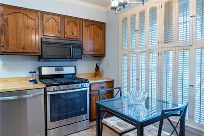112 Georgetowne Vlg, White Township, PA 15701 - Photo 7