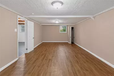 921 Lincoln Way, McKeesport, PA 15132 - Photo 11