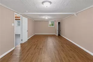 921 Lincoln Way, McKeesport, PA 15132 - Photo 11