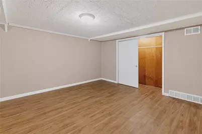 921 Lincoln Way, McKeesport, PA 15132 - Photo 23