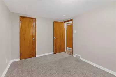 921 Lincoln Way, McKeesport, PA 15132 - Photo 21