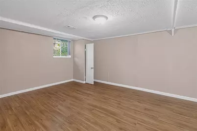 921 Lincoln Way, McKeesport, PA 15132 - Photo 15