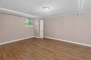 921 Lincoln Way, McKeesport, PA 15132 - Photo 15