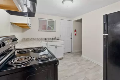 921 Lincoln Way, McKeesport, PA 15132 - Photo 17