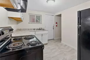 921 Lincoln Way, McKeesport, PA 15132 - Photo 17
