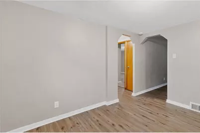 921 Lincoln Way, McKeesport, PA 15132 - Photo 13