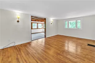 116 Purvis Ln, Adams Township, PA 16046 - Photo 7