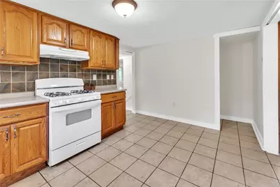 116 Purvis Lane, Adams Township, PA 16046 - Photo 17