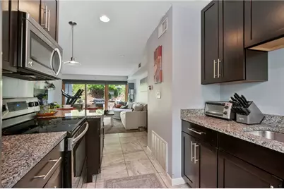 1012 Pennsbury Blvd, Pittsburgh, PA 15205 - Photo 11