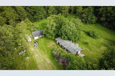 1117 Prospect Rd, Connoquenessing Township, PA 16033 - Photo 9
