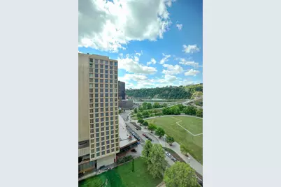 320 Fort Duquesne Boulevard #16A, Downtown Pgh, PA 15222 - Photo 17