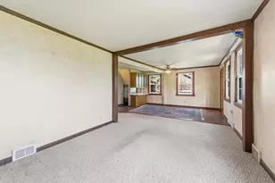 124 Hannahstown Rd, Jefferson Township, PA 16002 - Photo 13