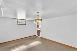 2750 Ohio St, Bethel Park, PA 15102 - Photo 9