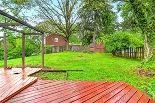 8675 Remington Dr, Pittsburgh, PA 15237 - Photo 25