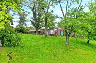 8675 Remington Dr, Pittsburgh, PA 15237 - Photo 27