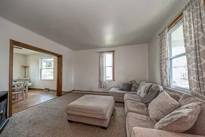 227 S 5th Street, Youngwood, PA 15697 - Photo 3