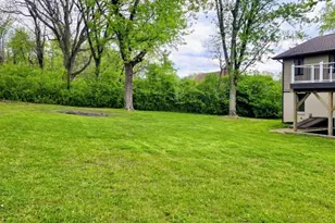 125 Wilma Dr, Washington Township, PA 15613 - Photo 47