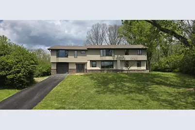 125 Wilma Dr, Washington Township, PA 15613 - Photo 1