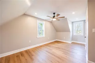 5 N Park Rd, Pittsburgh, PA 15229 - Photo 23