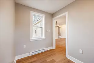 5 N Park Rd, Pittsburgh, PA 15229 - Photo 9
