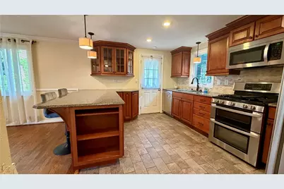 307 Garlow Dr, Pittsburgh, PA 15235 - Photo 11