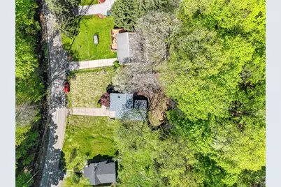 858 Bocktown Rd, Moon/Crescent Twp, PA 15046 - Photo 25