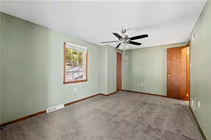 858 Bocktown Rd, Moon/Crescent Twp, PA 15046 - Photo 19
