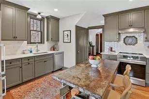 121 Vernon Dr, Pittsburgh, PA 15228 - Photo 11