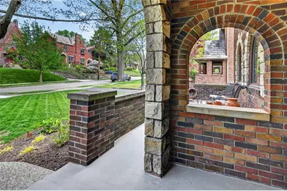 121 Vernon Drive, Pittsburgh, PA 15228 - Photo 3