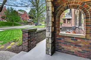 121 Vernon Dr, Pittsburgh, PA 15228 - Photo 3