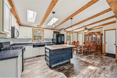 69 S Summit Rd #409, West Salem Township, PA 16125 - Photo 7