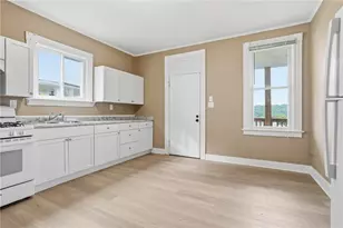 318 Shady Ave, Charleroi Boro, PA 15022 - Photo 23