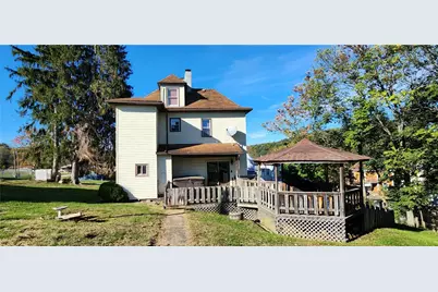 211 Jefferson Ave, California, PA 15417 - Photo 5
