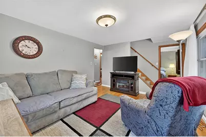 6309 Whitewood St, South Park, PA 15129 - Photo 9