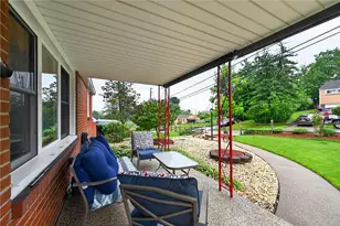 6309 Whitewood St, South Park, PA 15129 - Photo 5