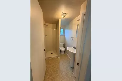 1704 State Ave, Coraopolis, PA 15108 - Photo 11