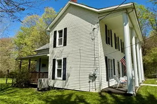 81 Hartwick Rd, Findley Township, PA 16137 - Photo 3