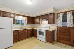 4960 Flamingo Dr, Pittsburgh, PA 15236 - Photo 11