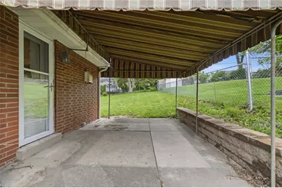 4960 Flamingo Dr, Pittsburgh, PA 15236 - Photo 37