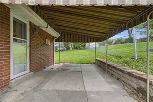 4960 Flamingo Dr, Pittsburgh, PA 15236 - Photo 37